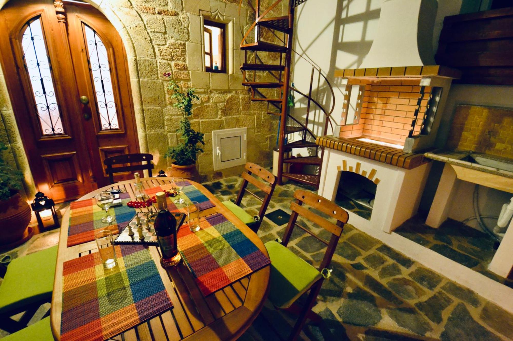 Villa Patitiri Traditional House With Hot Tub 아크앤젤로스 외부 사진