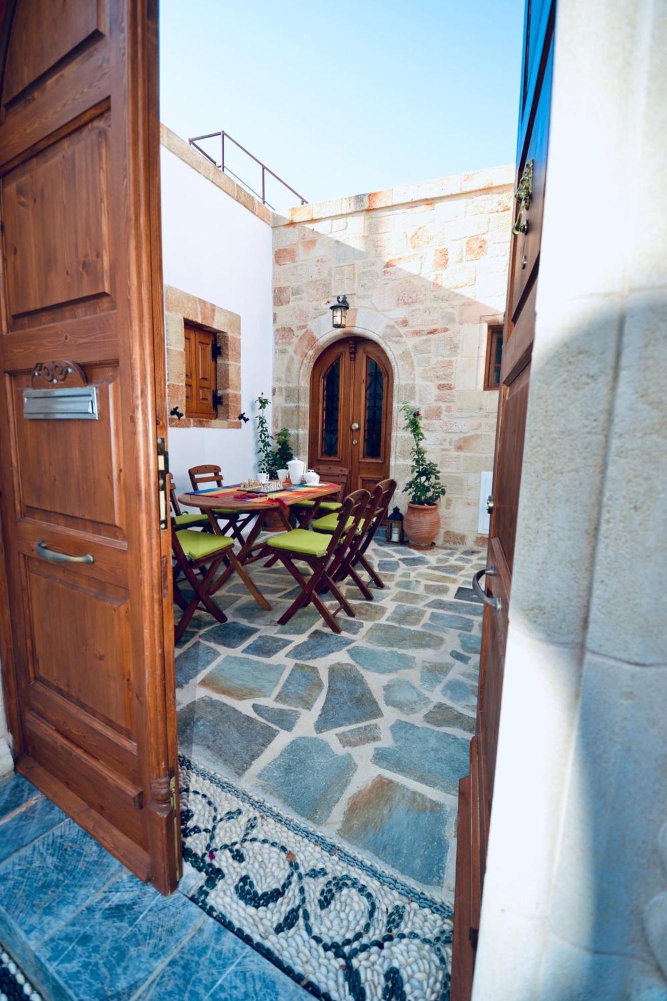 Villa Patitiri Traditional House With Hot Tub 아크앤젤로스 외부 사진